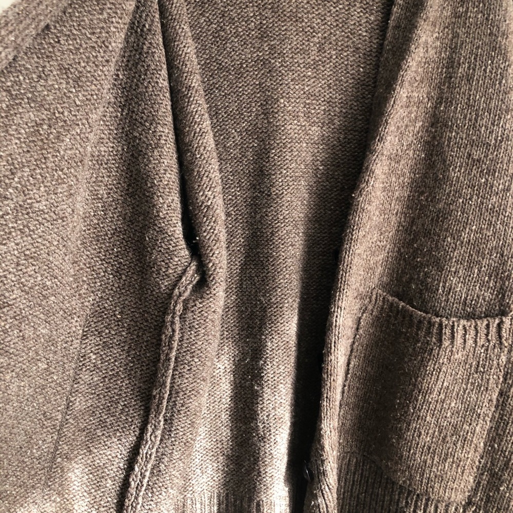 Babaa Sweater - Picture 6 of 11